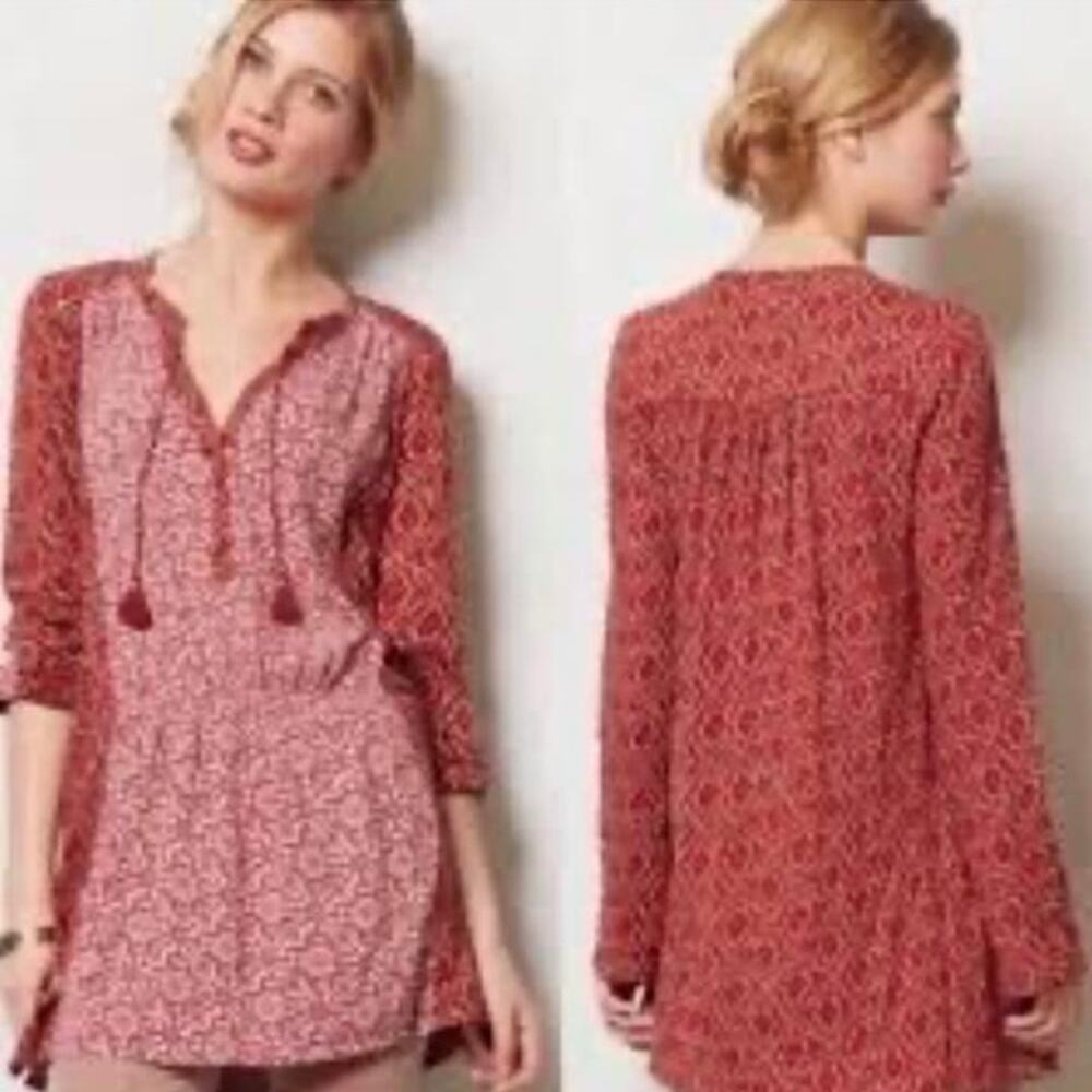 AKEMI + Kin ANTHRO Women's Humboldt Tunic Top Boho Red Floral Tasseled Medium